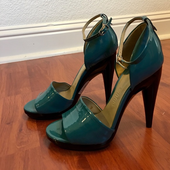 🎉HP🎉NWT Chloe Patent Leather Ankle Strap Sandals - Picture 7 of 14